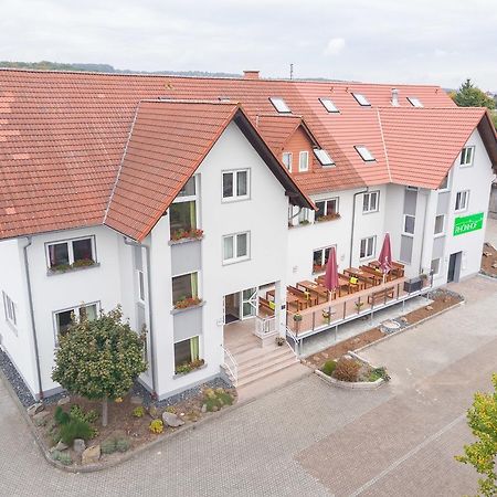 Hotel Rhoenhof ฮึนเฟลด์ ภายนอก รูปภาพ