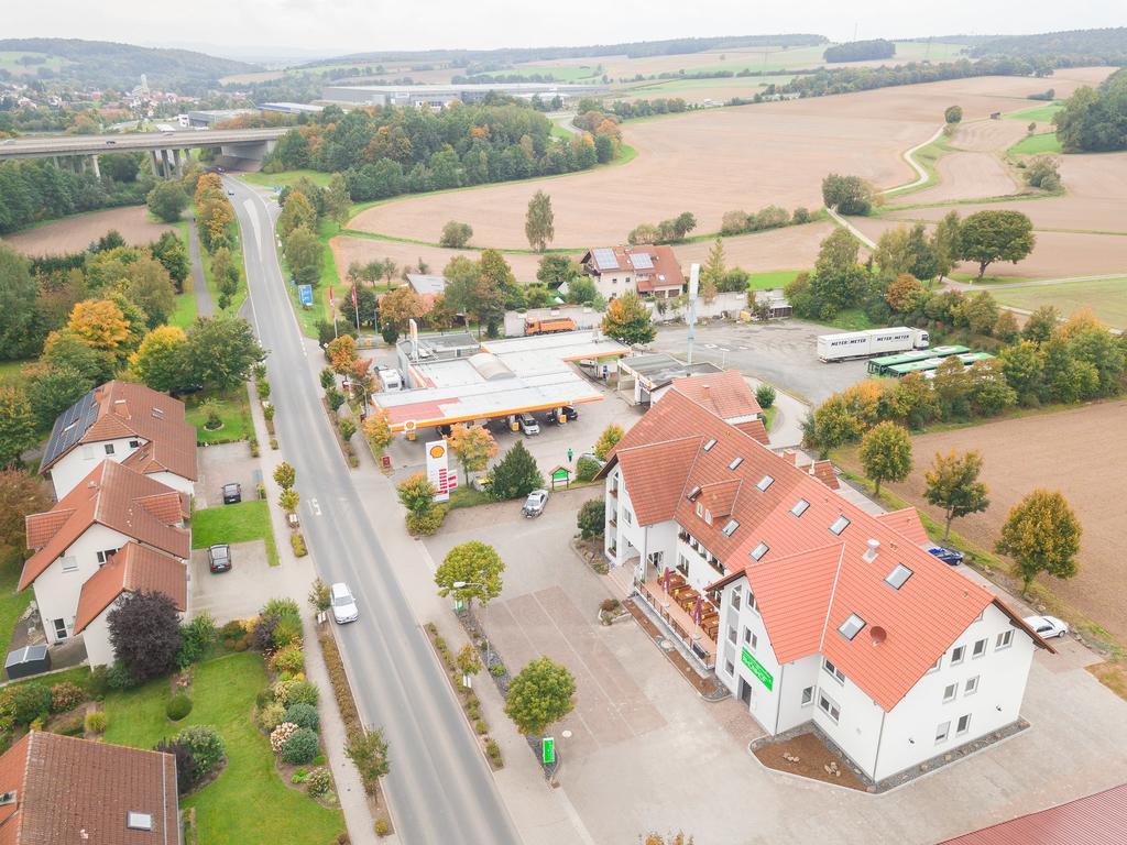 Hotel Rhoenhof ฮึนเฟลด์ ภายนอก รูปภาพ